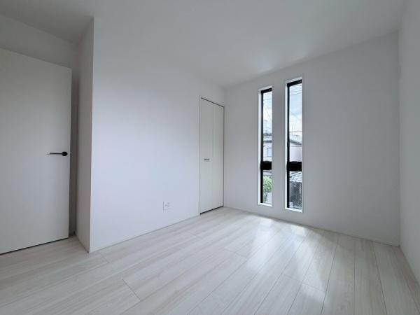 高槻市芝生町3丁目　新築戸建