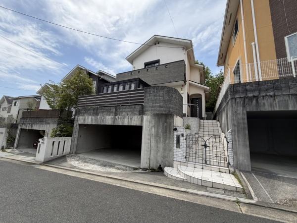 茨木市宿久庄４丁目の中古一戸建