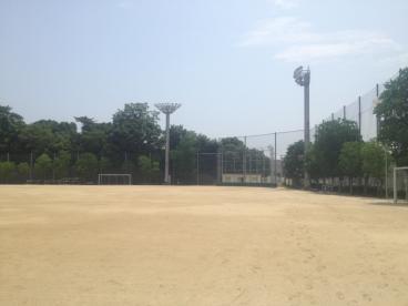 茨木市豊川５丁目の土地(春日丘運動広場)