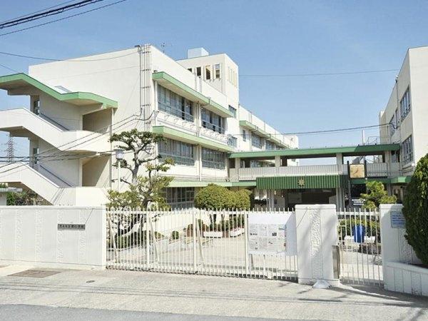 茨木市豊川５丁目の土地(郡山小学校)