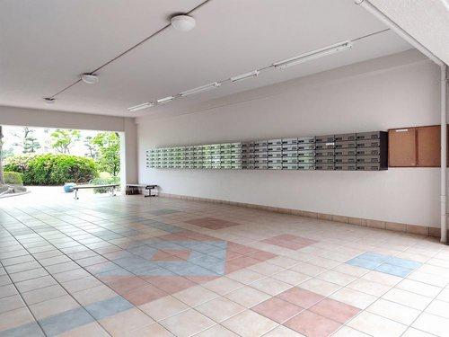 阪急南茨木ハイタウン美沢高層住宅Ｄ棟