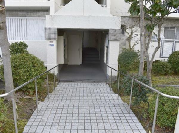 高槻阿武山二番街208号棟