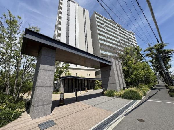 茨木ICO　CITY　East　Court