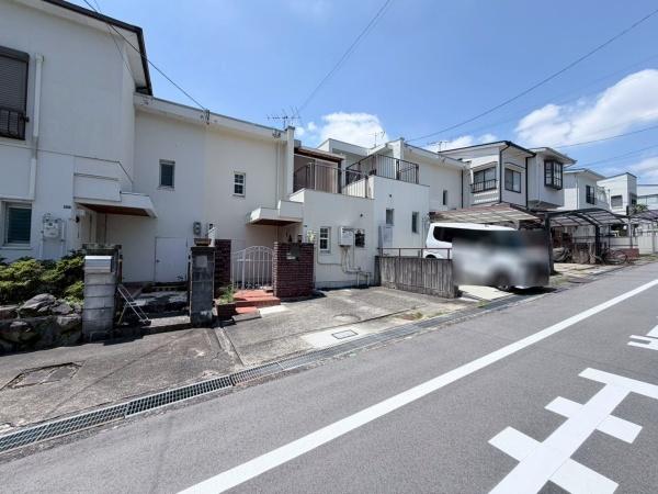 茨木市山手台4丁目　中古テラスハウス