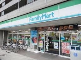 シャンボール茨木(ファミリーマート吹田青葉丘店)