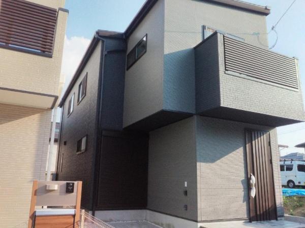 高槻市日吉台六番町 新築戸建 1号棟