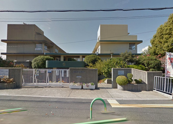 茨木ICO　CITY　West　Court(茨木市立西河原小学校)