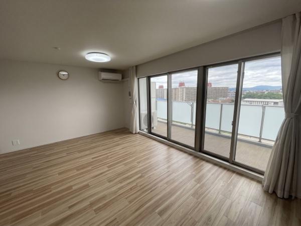 茨木ICO　CITY　West　Court