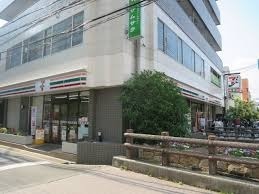 グランファーレ茨木(セブンイレブン茨木宮元町店)