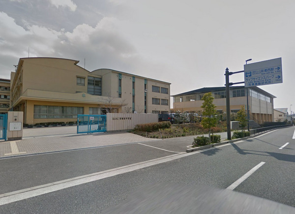 茨木市彩都やまぶき４丁目の土地(茨木市立彩都西中学校)
