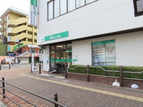阪急南茨木ハイタウン美沢高層住宅Ｄ棟(関西みらい銀行南茨木支店)