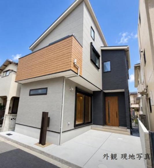 高槻市竹の内町　新築戸建