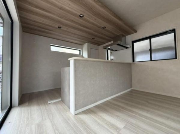 高槻市竹の内町　新築戸建