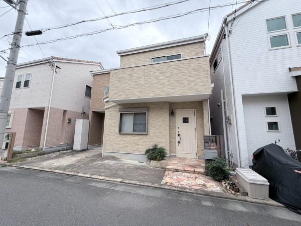 茨木市耳原3丁目　中古戸建