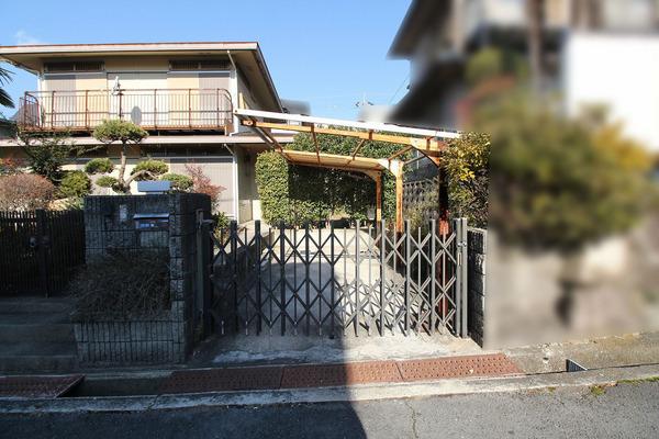 茨木市山手台５丁目　売り土地