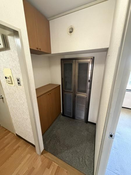 白川高層住宅6号棟