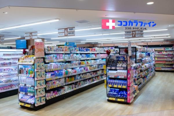 高槻市南松原町　新築戸建　1号棟(ココカラファインエミル高槻店)