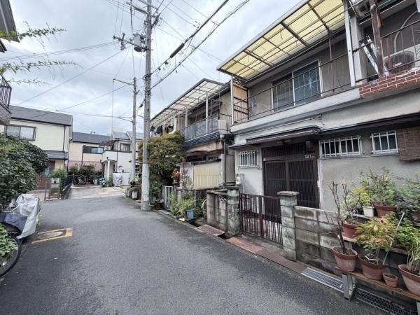 茨木市西田中町　中古テラス