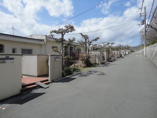 茨木市山手台４丁目の中古一戸建て