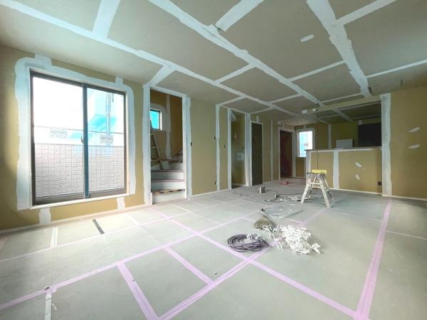 杉並区和泉４丁目の新築一戸建