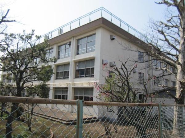タウンシップ豊玉(練馬区立豊玉中学校)