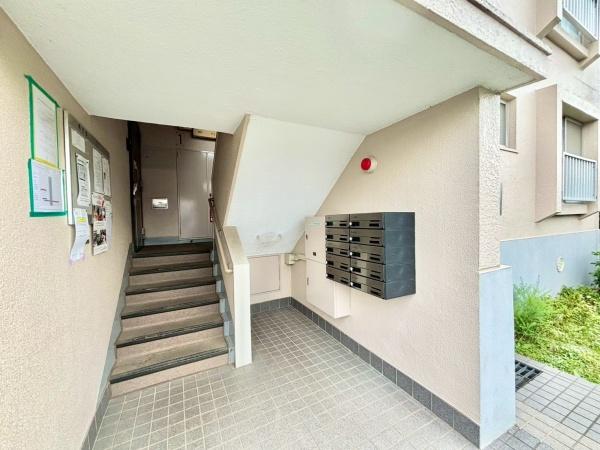 栄和南住宅1号棟