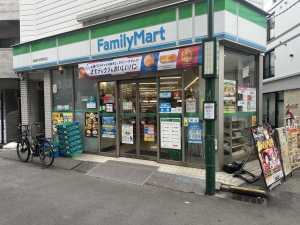 下落合東デュープレックス(ファミリーマート新宿上落合店)