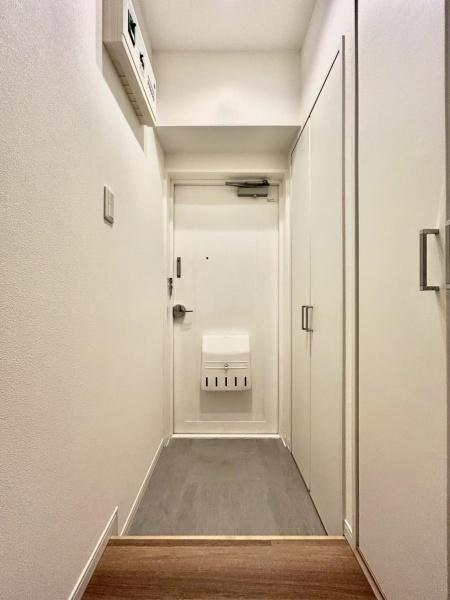 メトロ新高円寺マンション(玄関)