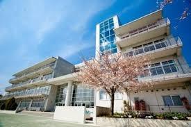 アールヴェール荻窪北(杉並区立井荻中学校)