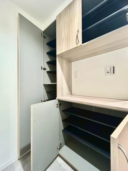 アールヴェール荻窪北(玄関)