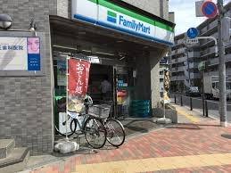 ライオンズマンション桜台第5(ファミリーマート新江古田駅前店)