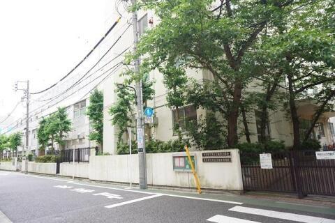 シーアイマンション根津弥生坂(文京区立根津幼稚園)