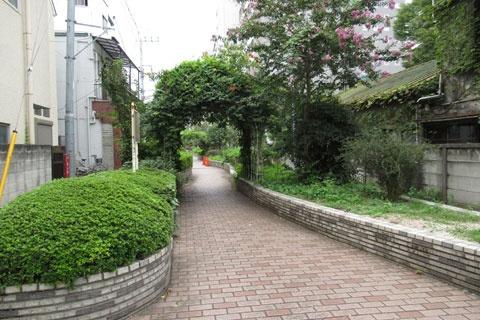 宏和マンション池袋(谷端川南緑道)