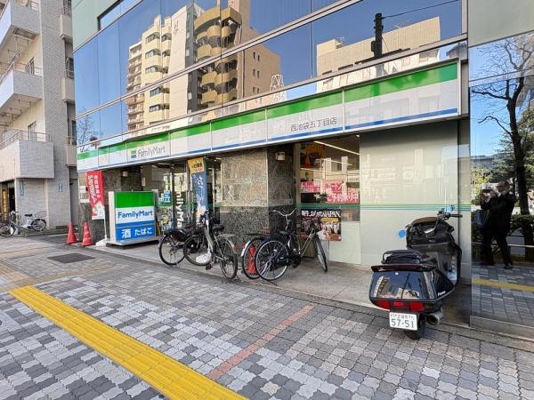 BrilliaTower池袋West(ファミリーマート西池袋五丁目店)