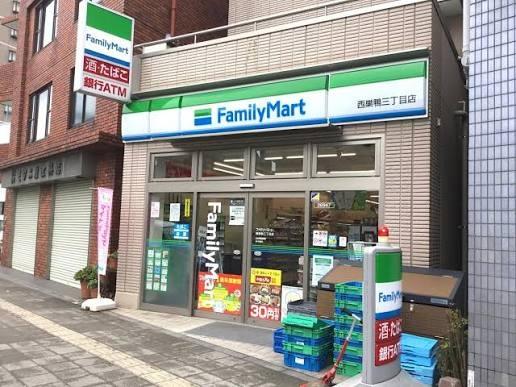 グローリオタワー巣鴨(ファミリーマート西巣鴨三丁目店)