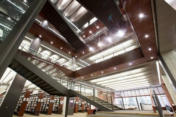 池袋グリーンコーポ(立教大学池袋図書館)