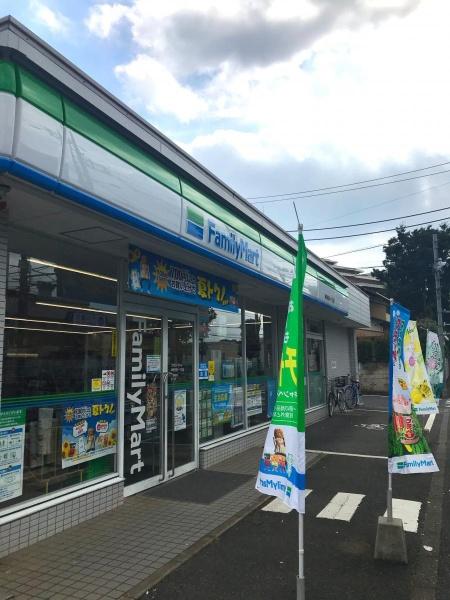 ジオ練馬富士見台(ファミリーマート練馬南田中一丁目店)