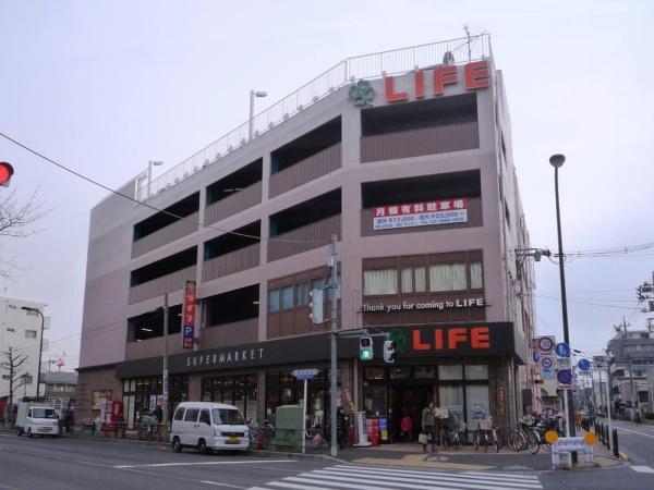 練馬区中村２丁目の新築一戸建(ライフ練馬中村北店)