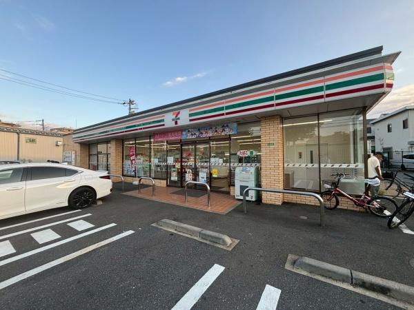 シーズガーデン石神井公園(セブンイレブン練馬インター店)