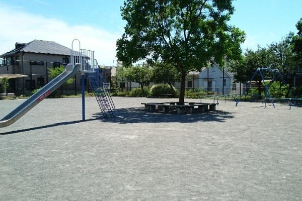 中野区中央４丁目の土地(中野区立上町公園)