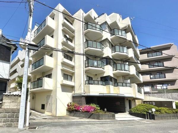 ウェルコート市川