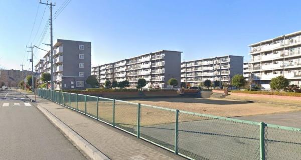 大宮今羽町団地11号棟