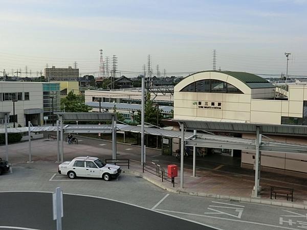 パークフィールドみさと４街区１号館(新三郷駅(JR武蔵野線))