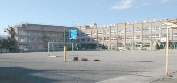 シャルム綾瀬(足立区立六木小学校)