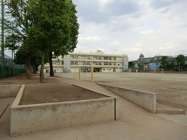 ウインザーハイム志木(新座市立東野小学校)