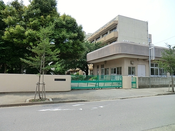 メゾンエクレーレ習志野台A棟(船橋市立習志野台第二小学校)