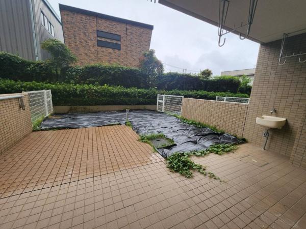 ベルポート朝霞台参番館(庭)