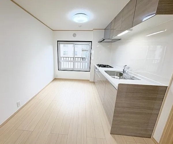 大宮七里グリーンハイツ6号棟