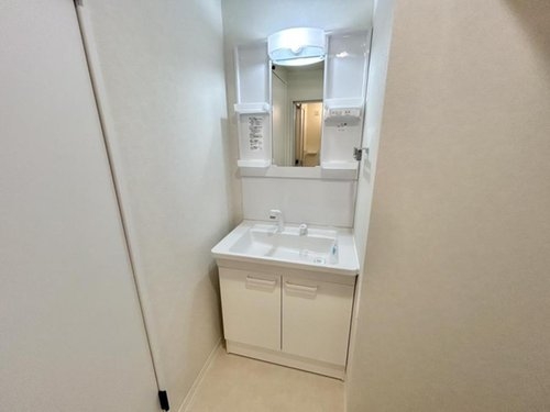 セザール第五東川口