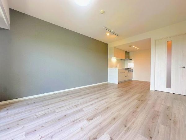 サンライフ東川口